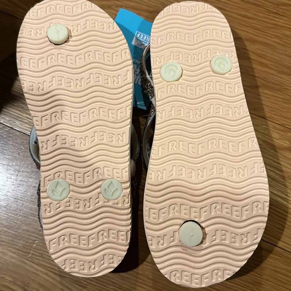 Reef Girls' Stargazer Prints Flip Flops, Size 11/12